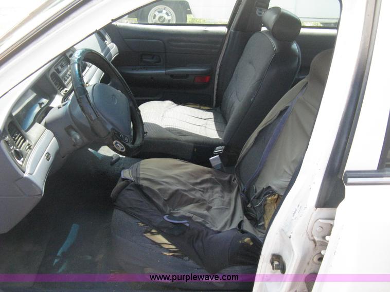image for item D8473 1998 Ford Crown Victoria Police Interceptor