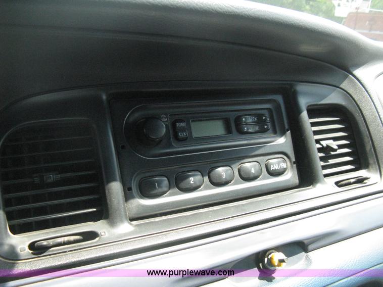 image for item D8473 1998 Ford Crown Victoria Police Interceptor