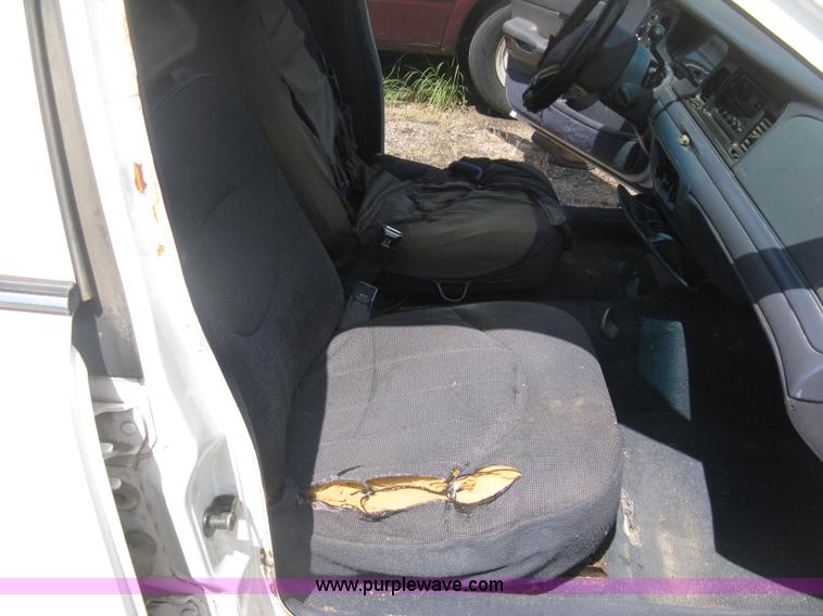 image for item D8473 1998 Ford Crown Victoria Police Interceptor