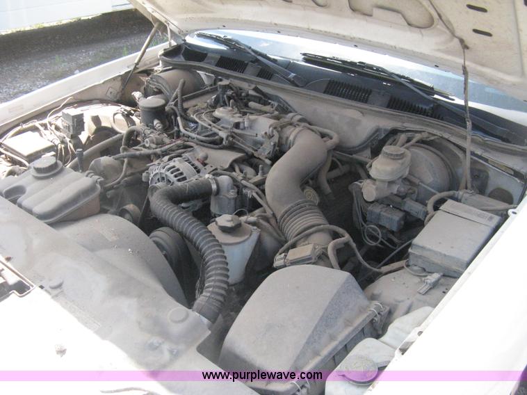 image for item D8473 1998 Ford Crown Victoria Police Interceptor