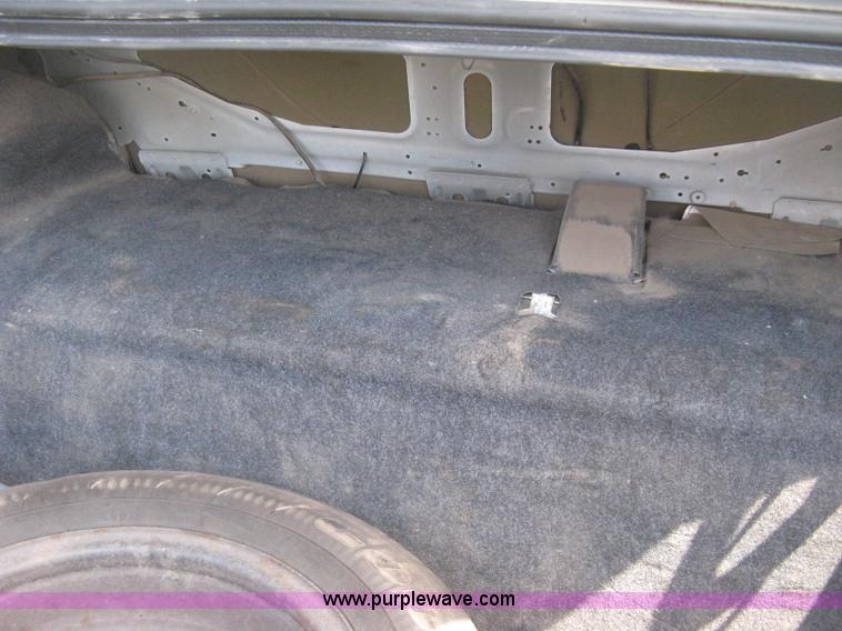 image for item D8473 1998 Ford Crown Victoria Police Interceptor