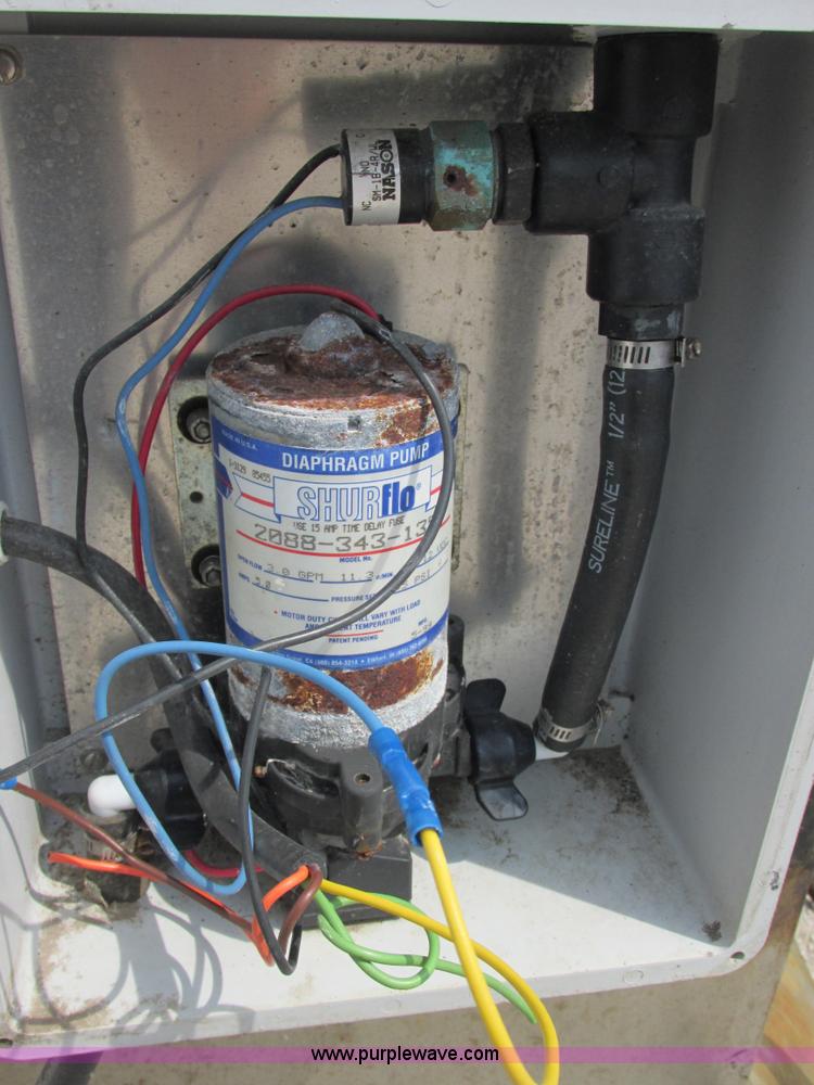 image for item E7290 1995 International 4900 dump truck