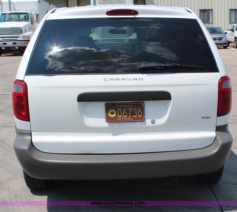 image for item G5203 2001 Dodge Caravan SE minivan
