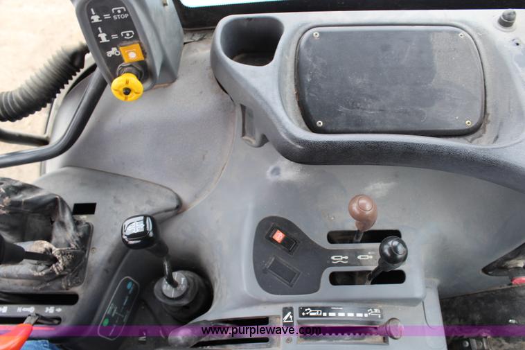 image for item G5234 1998 New Holland TS100 tractor