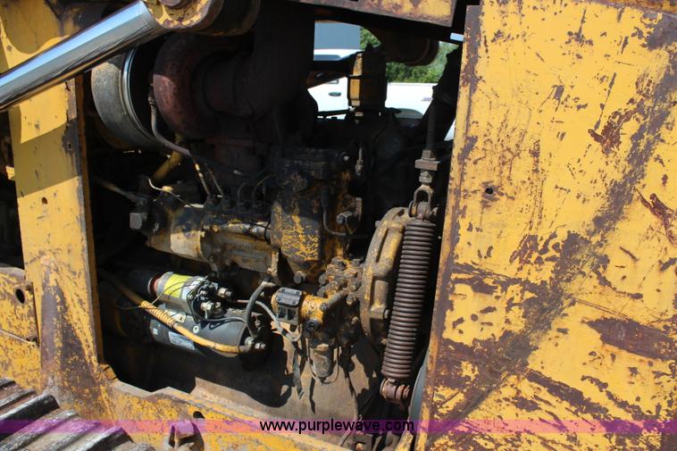 image for item G5293 1966 Caterpillar 955H track loader