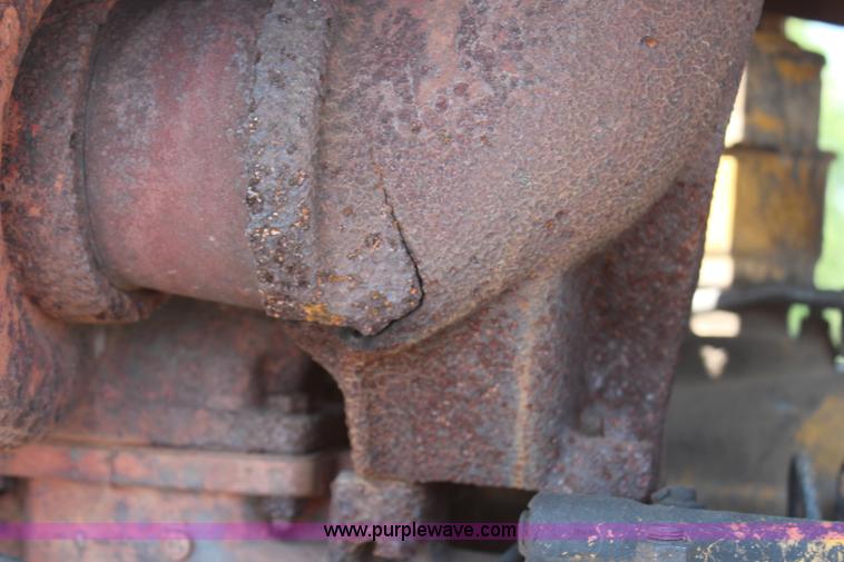 image for item G5293 1966 Caterpillar 955H track loader