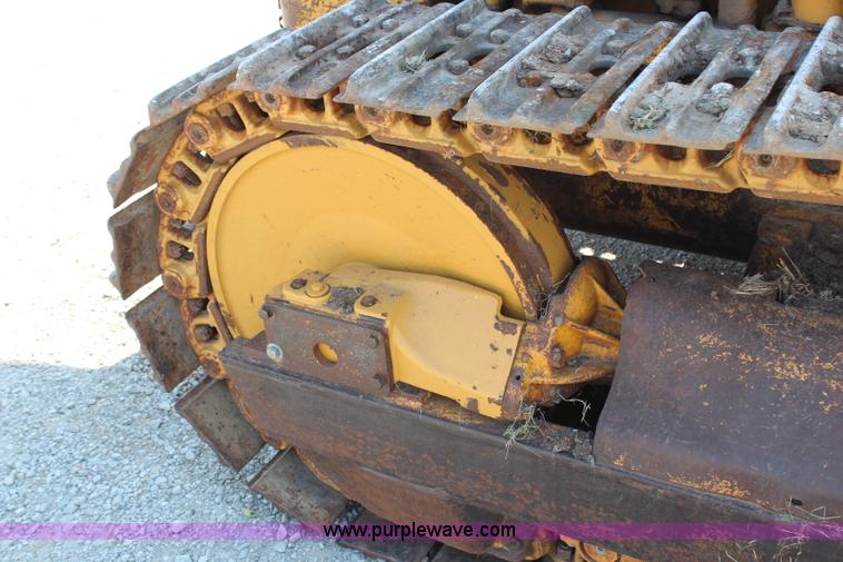 image for item G5293 1966 Caterpillar 955H track loader
