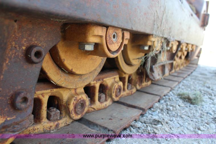 image for item G5293 1966 Caterpillar 955H track loader