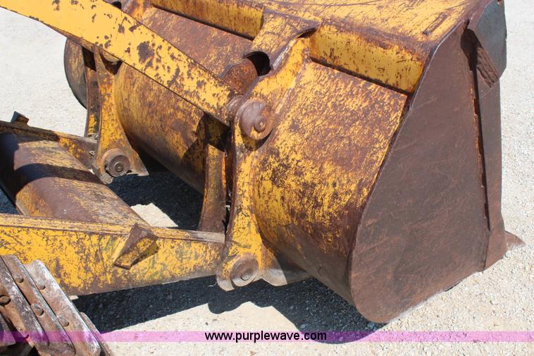 image for item G5293 1966 Caterpillar 955H track loader