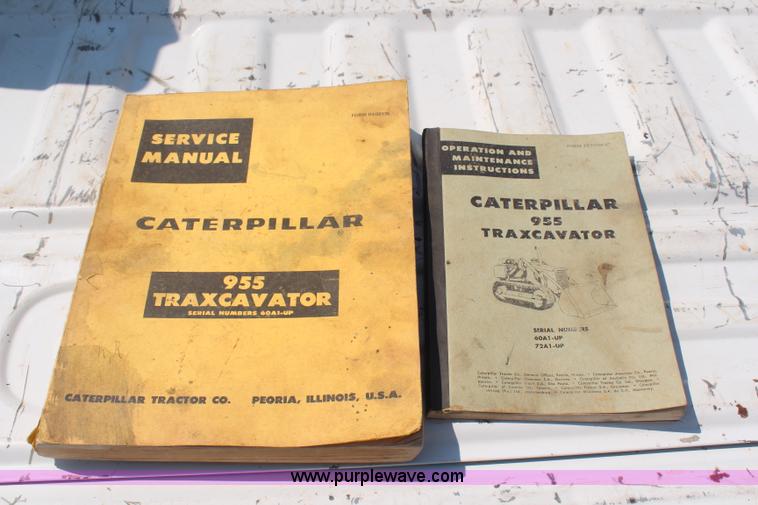 image for item G5293 1966 Caterpillar 955H track loader