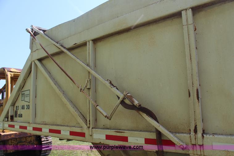 image for item G5294 1984 Ranch 27' belly dump trailer