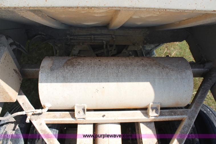 image for item G5294 1984 Ranch 27' belly dump trailer