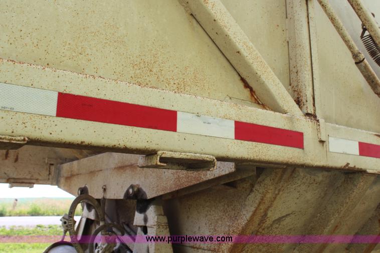 image for item G5294 1984 Ranch 27' belly dump trailer