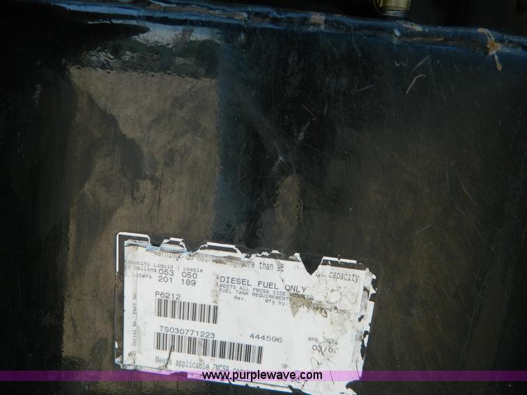 image for item G7901 2008 Peterbilt 335 refuse truck