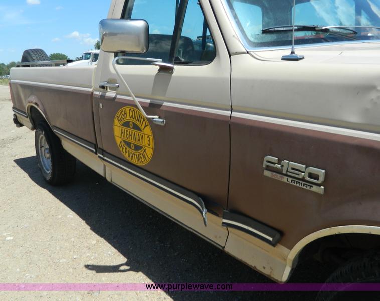 image for item G7912 1991 Ford F150 pickup truck