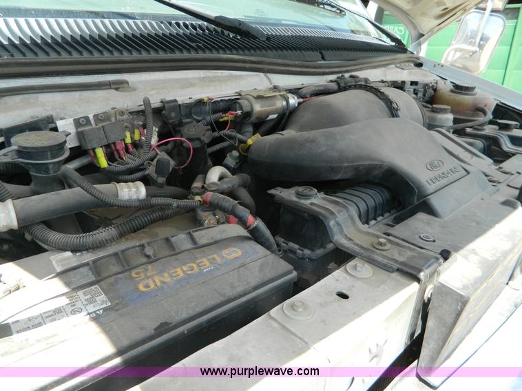 image for item G7913 1999 Ford F350 transit bus