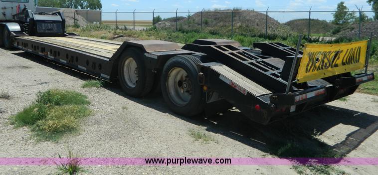 image for item G7919 1999 Etnyre Blackhawk 35 ton detachable trailer