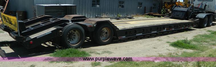 image for item G7919 1999 Etnyre Blackhawk 35 ton detachable trailer
