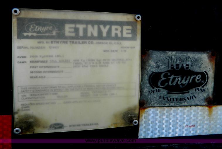 image for item G7919 1999 Etnyre Blackhawk 35 ton detachable trailer