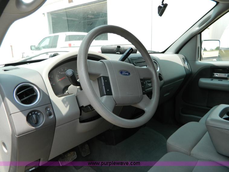 image for item G7921 2007 Ford F150 XLT SuperCrew pickup truck