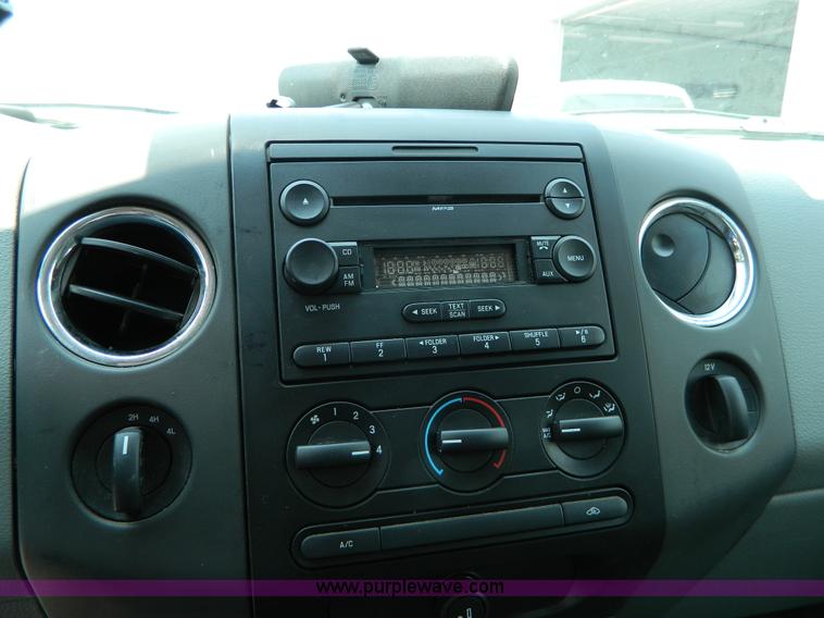 image for item G7921 2007 Ford F150 XLT SuperCrew pickup truck