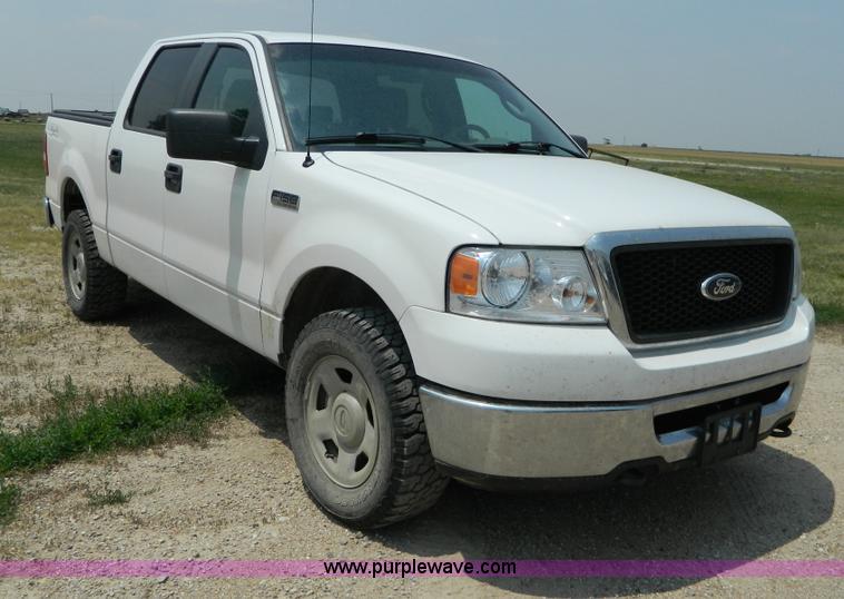 image for item G7922 2008 Ford F150 XLT SuperCrew pickup truck