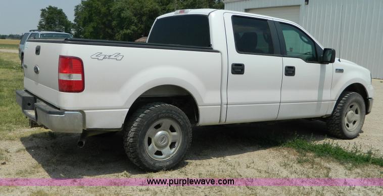 image for item G7922 2008 Ford F150 XLT SuperCrew pickup truck