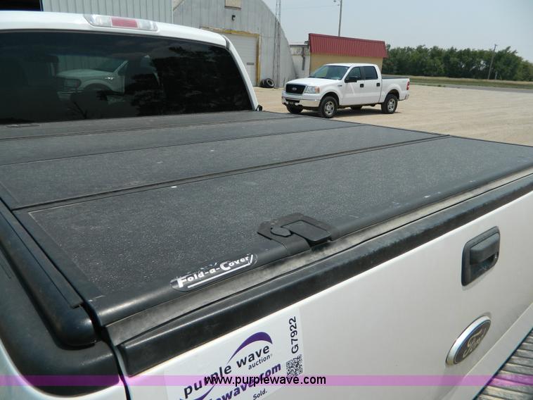 image for item G7922 2008 Ford F150 XLT SuperCrew pickup truck