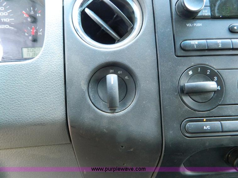 image for item G7922 2008 Ford F150 XLT SuperCrew pickup truck