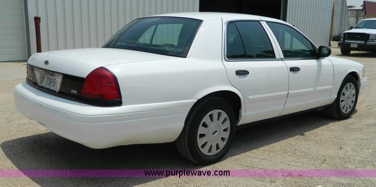 image for item G7923 2009 Ford Crown Victoria Police Interceptor