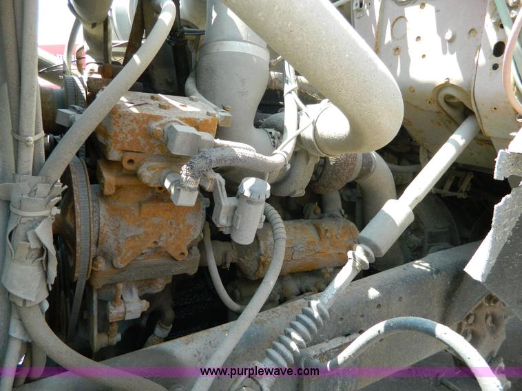 image for item G7928 1989 Ford L8000 dump truck