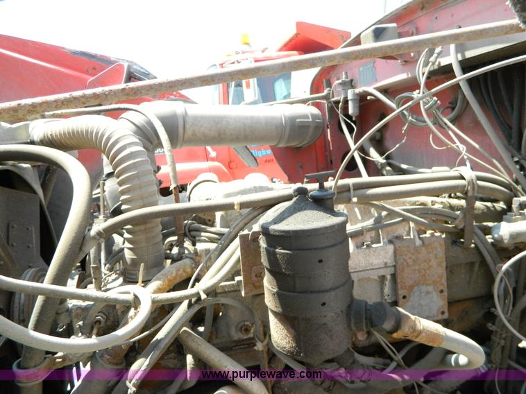 image for item G7929 1985 Peterbilt 349 dump truck