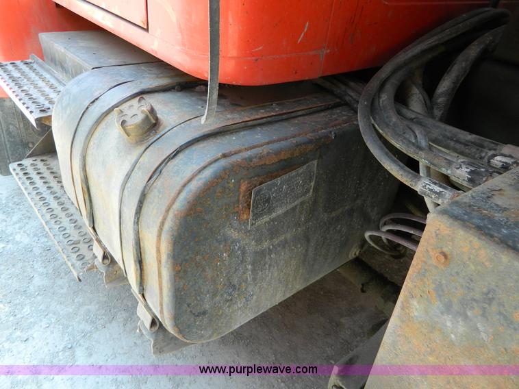 image for item G7930 1991 International 4900 dump truck