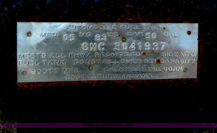 image for item G7932 1983 GMC Brigadier semi truck