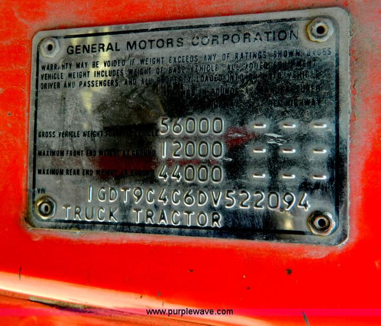 image for item G7932 1983 GMC Brigadier semi truck