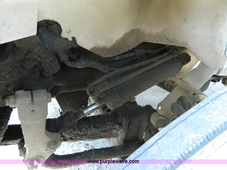 image for item G7932 1983 GMC Brigadier semi truck