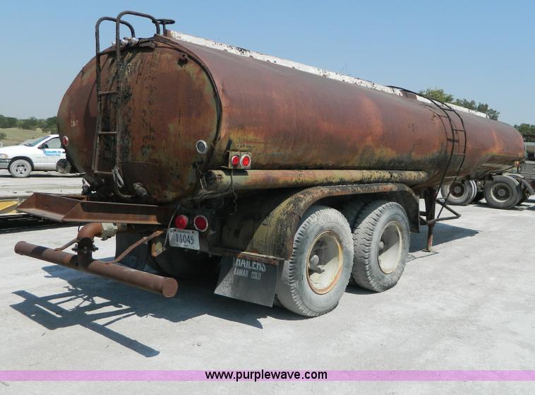 image for item G7933 1947 Fruehauf 903 tanker trailer