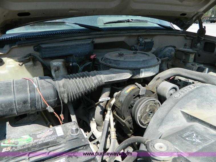 image for item G7935 1992 Chevrolet 2500 utility truck