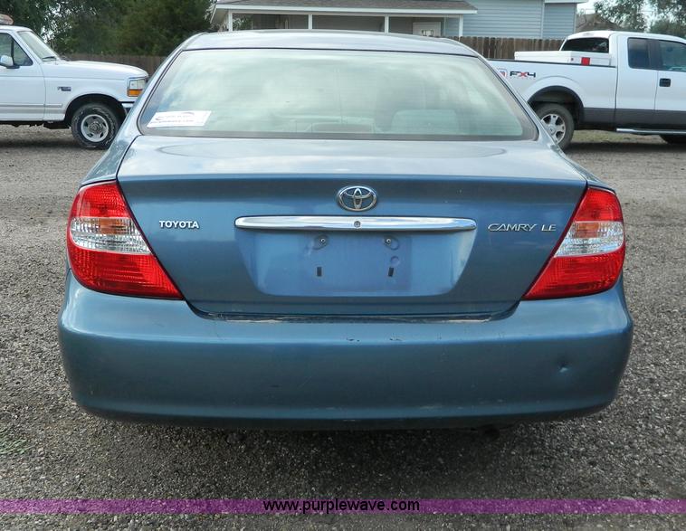 image for item G7939 2003 Toyota Camry LE