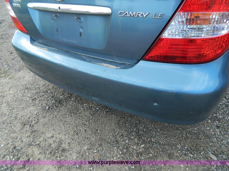 image for item G7939 2003 Toyota Camry LE