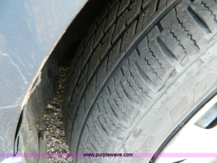 image for item G7939 2003 Toyota Camry LE