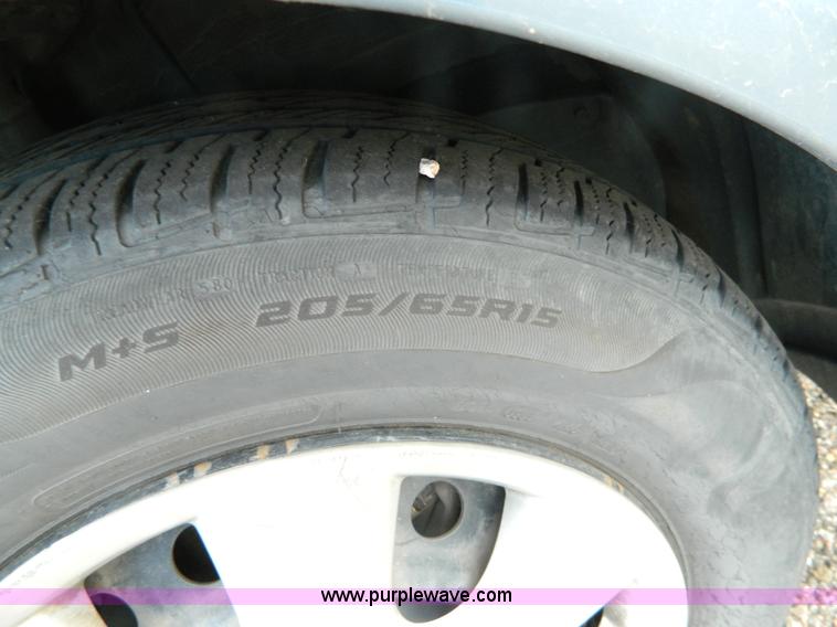 image for item G7939 2003 Toyota Camry LE