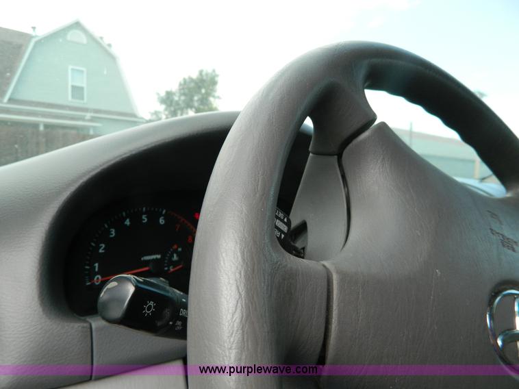 image for item G7939 2003 Toyota Camry LE