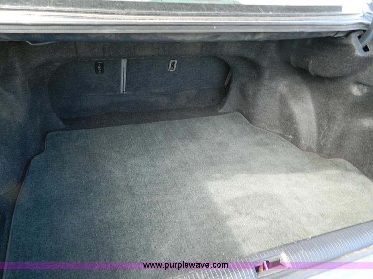 image for item G7939 2003 Toyota Camry LE