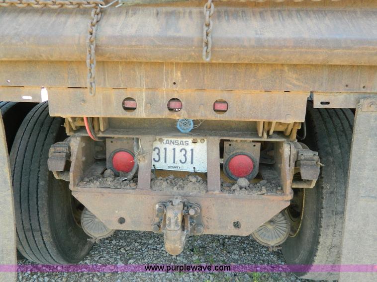 image for item G7946 1985 GMC Brigadier dump truck