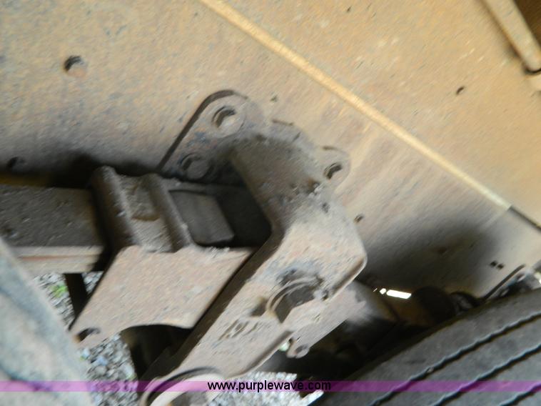 image for item G7946 1985 GMC Brigadier dump truck