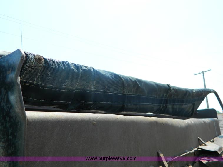 image for item G7946 1985 GMC Brigadier dump truck