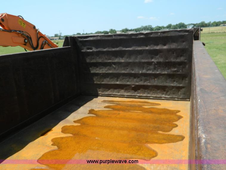 image for item G7946 1985 GMC Brigadier dump truck