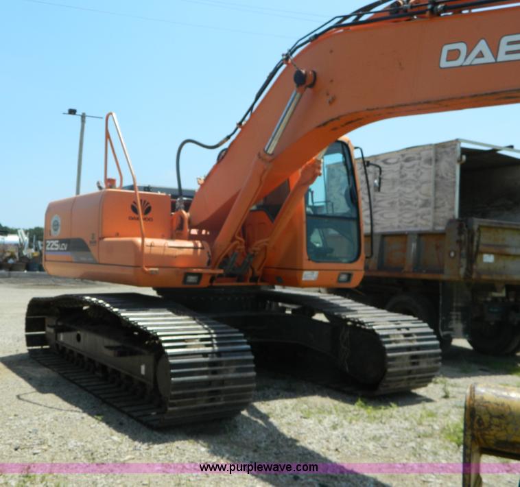 image for item G7947 Daewoo SL225LCV excavator