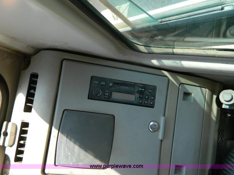 image for item G7947 Daewoo SL225LCV excavator